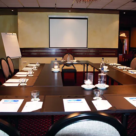 Fletcher Restaurant Rooland Hotell Arcen