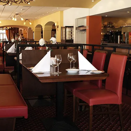 Fletcher Restaurant Rooland 4*